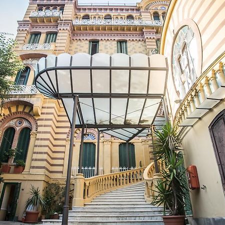 Casa Vacanze Amedeo Napoli Ngoại thất bức ảnh