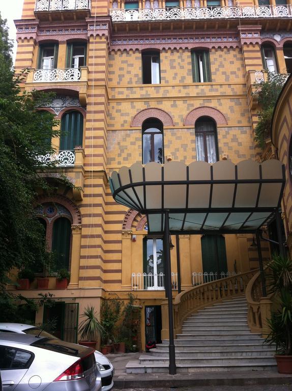 Casa Vacanze Amedeo Napoli Ngoại thất bức ảnh