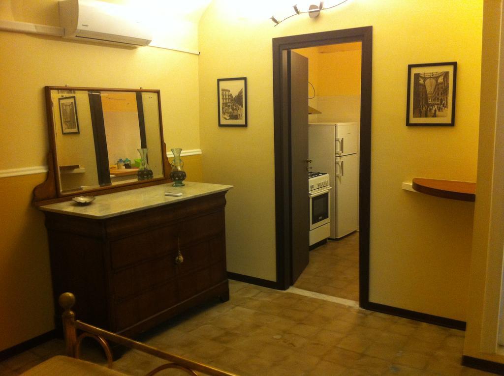 Casa Vacanze Amedeo Napoli Ngoại thất bức ảnh